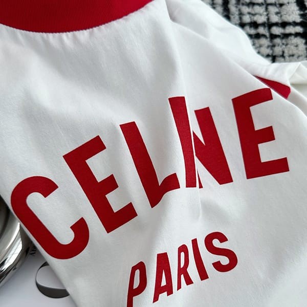【大特価】セリーヌ PARIS 70S クラシックフィット Tシャツ コピー Ceg01719